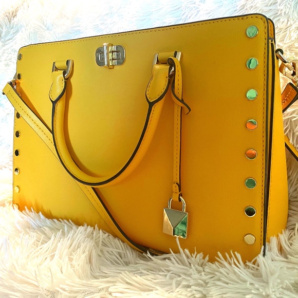 Michael Kors Authentic Yellow Leather Purse - Picture 1 of 10